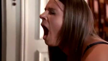 Наслаждение сразу для двух стволов