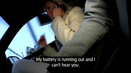 За вознаграждение поимел блондинку в авто