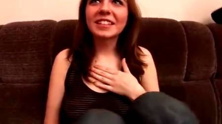 Подставила подружку, чтобы ее натянули на три члена