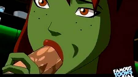 Зеленая девушка Халк отдается в попку раком