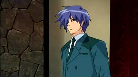 Хозяин дома развлекается с миленькими горничными