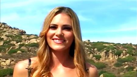 Дивная фея хочет принять в попку