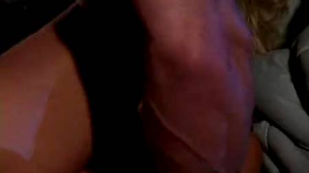 Лица крошек сплошь покрыты спермой