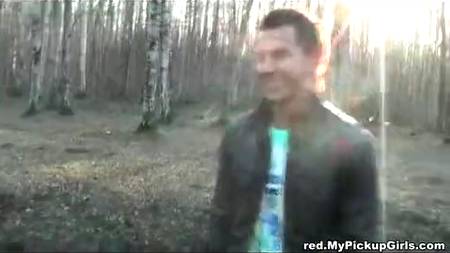 Пикаперы прут девку в парке