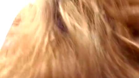 Очкастая фея пустила струйку и потрахалсь