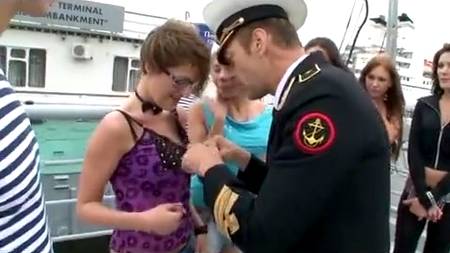 Морячки дерут русских шлюх