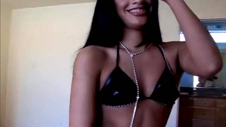 Негру удалось довести партнершу до экстаза