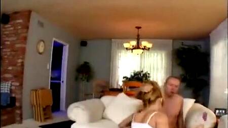 Сладкое вредно, а жесткий секс полезен