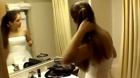 Девочка решила перепихнуться перед свадьбой