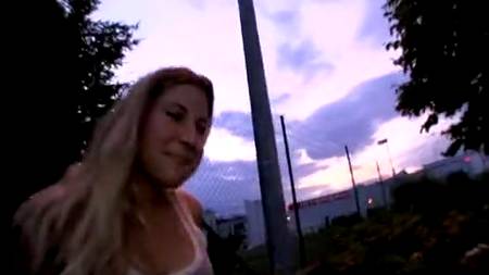 Жаркое порево в машине