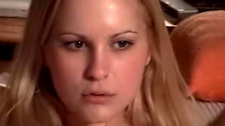 Меган Эдиссон в сочном домашнем пореве