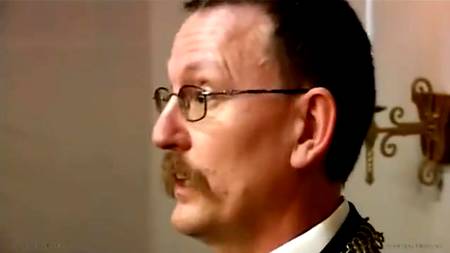 Групповуха с невестой прямо в ЗАГСе