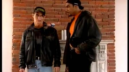 Бойцы заправили начальнице в обе дырки