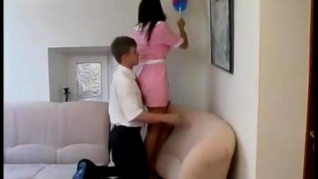 Отчпокал уборщицу в обе дырки