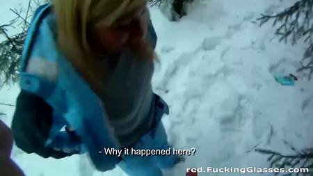 Горячий секс в холодном зимнем лесу