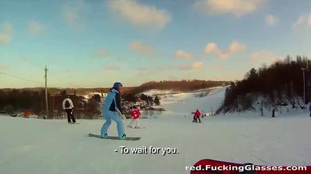 Горячий секс в холодном зимнем лесу