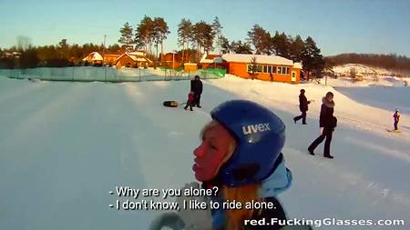 Горячий секс в холодном зимнем лесу