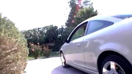 Роскошная мамка кувыркается с молодым пацаном