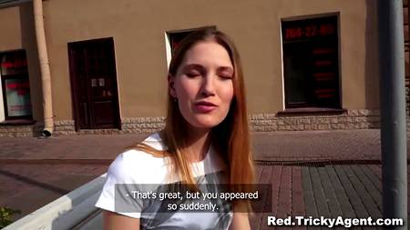 Марк развел телочку на эротический кастинг