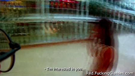 Сочный перепих в общественном сортире