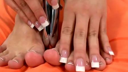 Любительница фут-фетиша натрахалась всласть