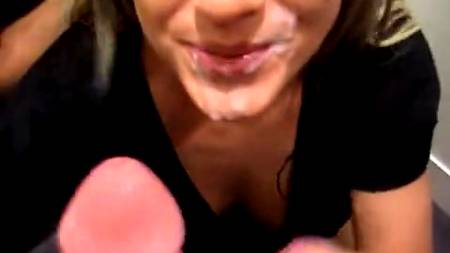 Как-то потрахались в примерочной