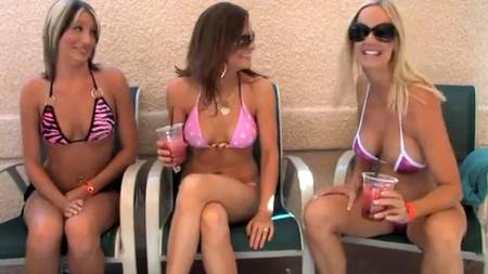 С двумя лучше, чем с одной