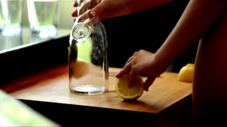 Обожает секс и сперму