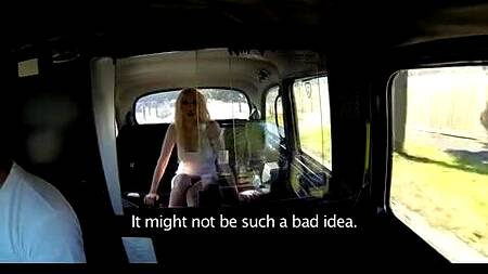 Таксист анальным сексом наказывает белокурую сучку