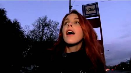 Рыженькая фея заработала деньги своей дырочкой