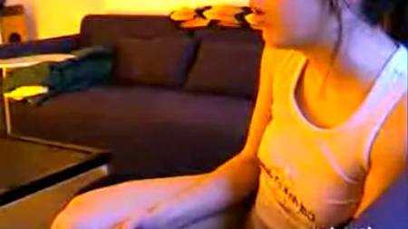 Попользовал подругу сзади