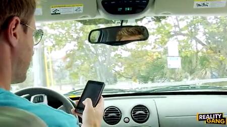 Несколько дней с юной автостопщицей