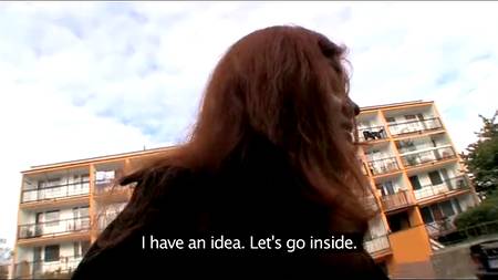 Оприходовал замужнюю в подвале