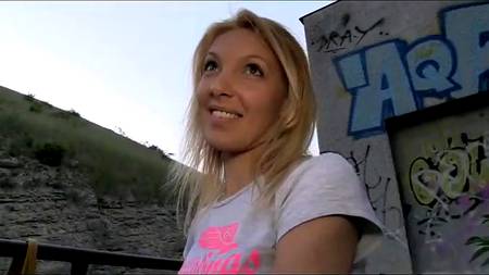 Два продюсера порют одну кандидатку