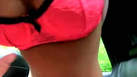 Два жеребца развели простушку на секс