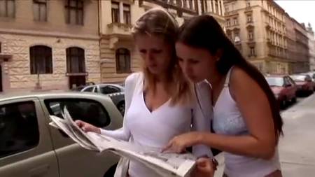 Девки обожают двойное проникновение