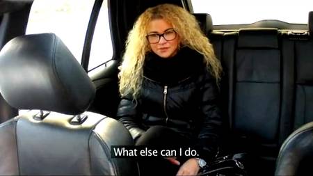 Забыла деньги - расплатилась сексом