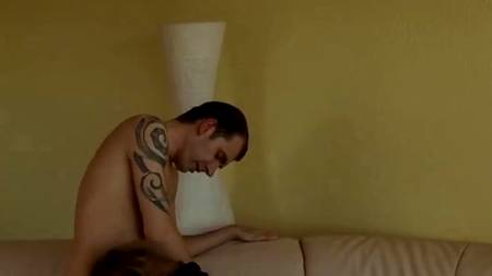 Толстая баба познакомилась с любвеобильным мужиком с бородкой