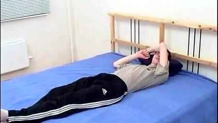 Русская мамка соблазняет сына на анальный секс