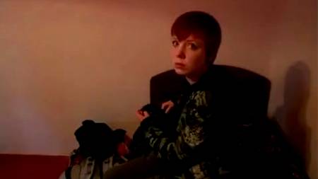 Две милашки отдались по очереди горячему пацанчику