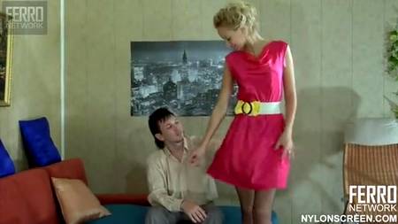 Русская парочка попыталась снять любительское видео