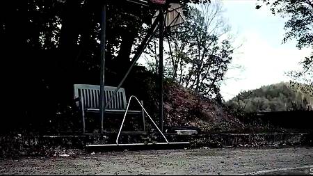 Пара после свидания занимается чувственным сексом на кровати