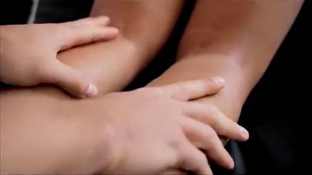 Женщина в возрасте стала личной давалкой спортсмена