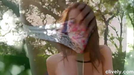 Жесткая ебля с брюнеточкой экзотической красоты