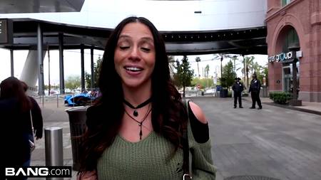 Пикапер отымел сисястую женщину в возрасте и накончал ей в рот