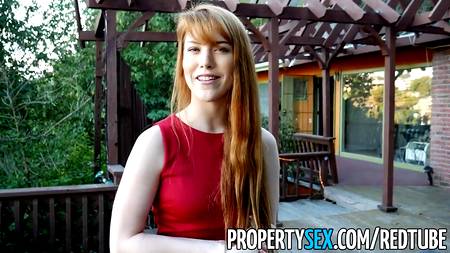 Вылизал анус рыжеволосой сучке перед проникновением в ее лоно