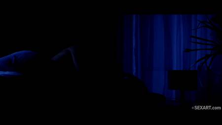 Худенькая девушка объездила сверху жилистый пенис симпатичного партнера