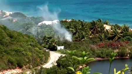 Две похотливые лесбы и фистинг