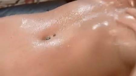 Много секса по-благородному