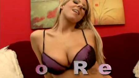 Кэролин под натиском ствола